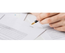 小雞寶寶考考你公司要求小王簽訂了放棄加班費