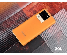 游戲黨的最終歸宿，高刷直屏+驍龍870 iQOO Neo6 S