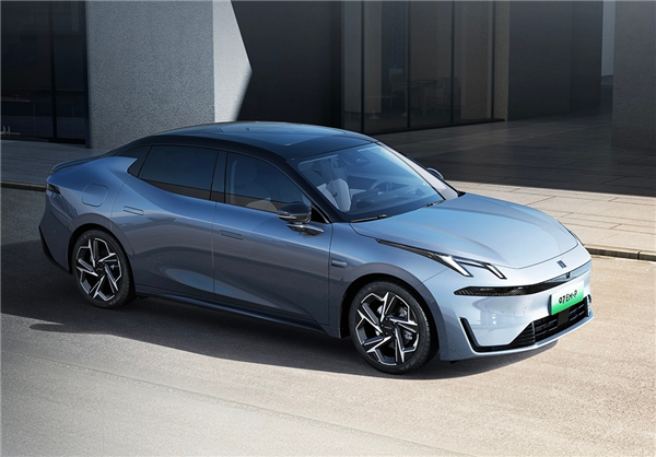 李書福:安全是造車的第一原則 領克后排座椅背部堅持用鋼板