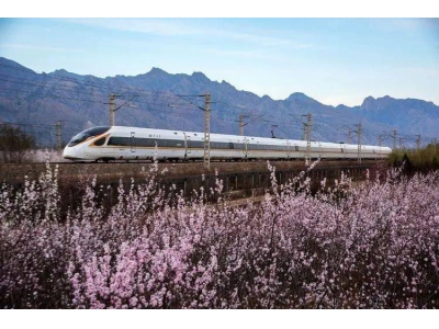 渝湘高鐵重慶至黔江段架梁施工圓滿完成 交通新