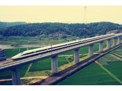 鐵路讓區(qū)域“動(dòng)”起來(lái)