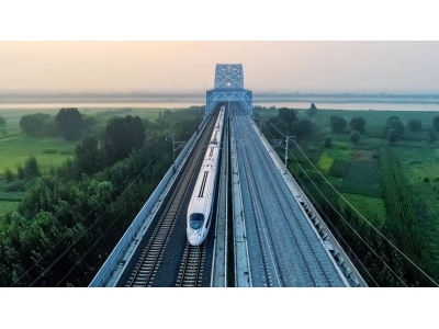 南充至廣安鐵路建設(shè)：社會(huì)穩(wěn)定風(fēng)險(xiǎn)分析與地方