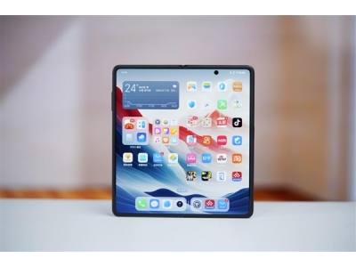 趙明:榮耀手機端側AI遠遠領先所有 有的品牌只