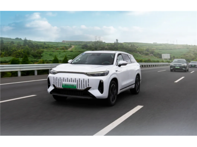 奇瑞風(fēng)云T10獲吉尼斯紀(jì)錄：滿油滿電跑了2169km 插