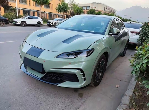 行業首款兩廂后驅純電鋼炮！比亞迪海豹06 GT本月亮相