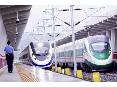 暑運客流高峰、著力保障兒童與學生權益