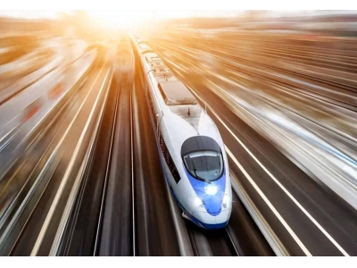 國(guó)慶黃金周，鐵路書(shū)寫(xiě)輝煌篇章