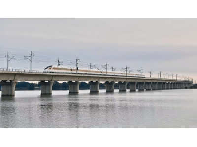 明年1月5日起鐵路實行新的列車運行圖