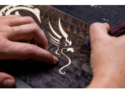 勞斯萊斯打造全球唯一“幻影龍”座駕，中國富