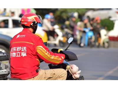 京東外賣全職騎手突破10萬大關,目標直指15萬擴