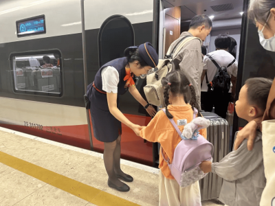 高鐵“新紐帶”,讓香港與內地“雙向奔赴”更