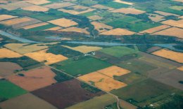 以圖像定位分析農作物減輕農民負擔,Ceres Imag