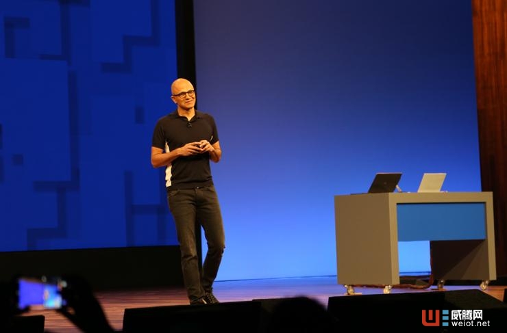 微軟開發(fā)者大會(huì)首日,云和人工智能成為焦點(diǎn)