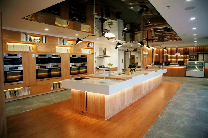 國美線上線下全渠道互為引流 深度融合打造新零售樣本