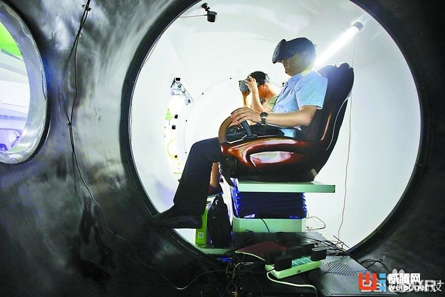 晶報(bào)記者帶你體驗(yàn)VR奇幻之旅