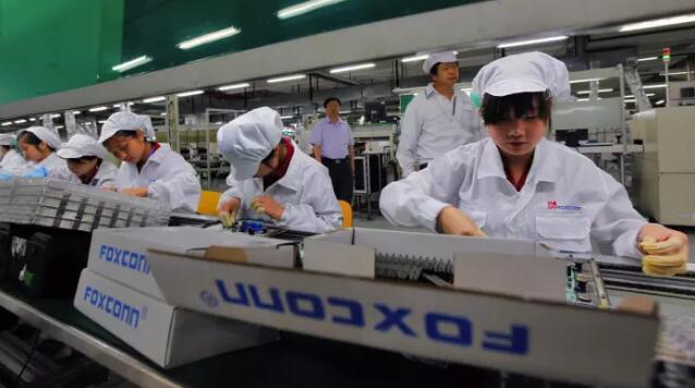 蘋果高通專利大戰新進展:富士康等公司遭起訴