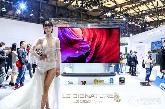 LG SIGNATURE璽印OLED W7電視