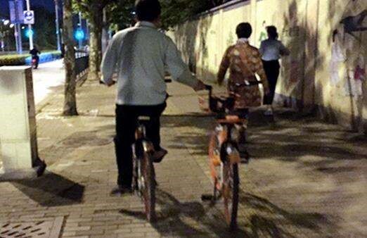 紅包車大戰,究竟是行業鬧劇還是第二梯隊的機會?