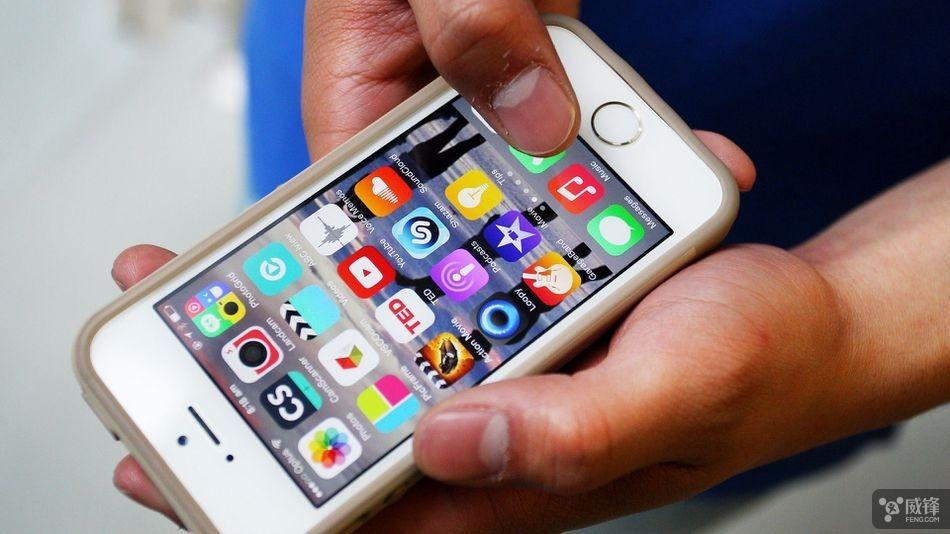 iPhone表現(xiàn)不佳 蘋(píng)果對(duì)服務(wù)業(yè)務(wù)寄予厚望