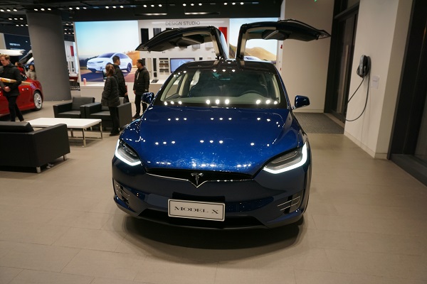 特斯拉官方解釋為何不設 4S 店:直營模式更透明